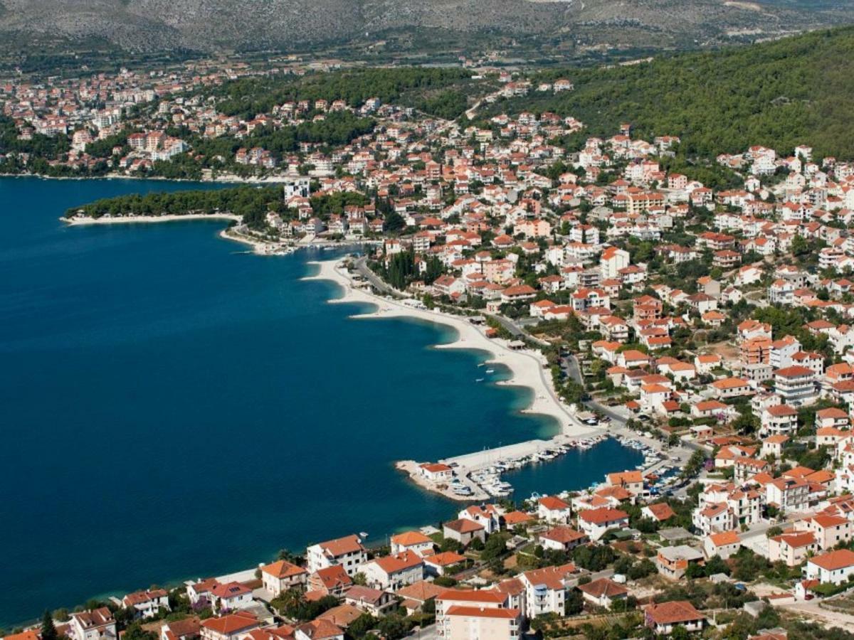 Apartmani Island Traù Esterno foto