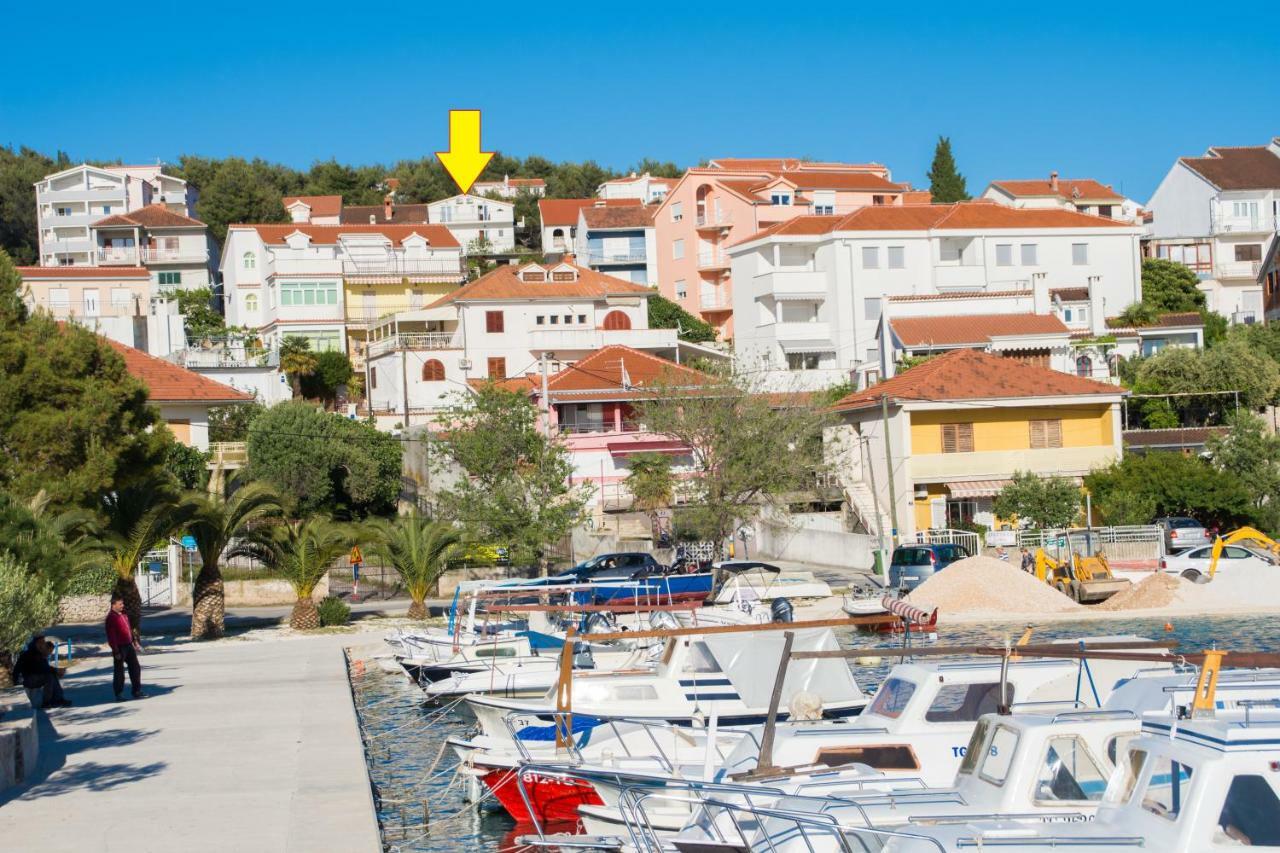 Apartmani Island Traù Esterno foto